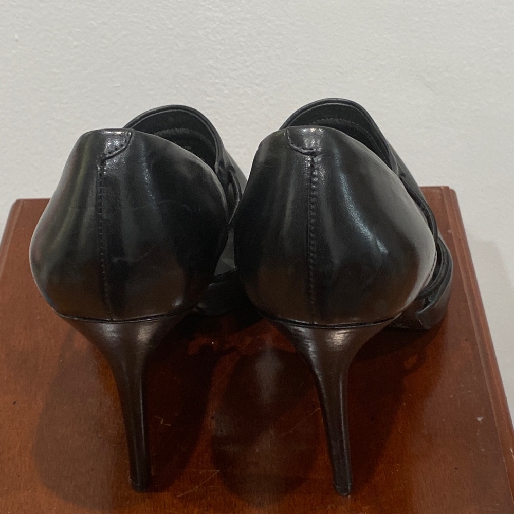 Kenneth Cole New York Water dress leather pumps. - Picture 9 of 12